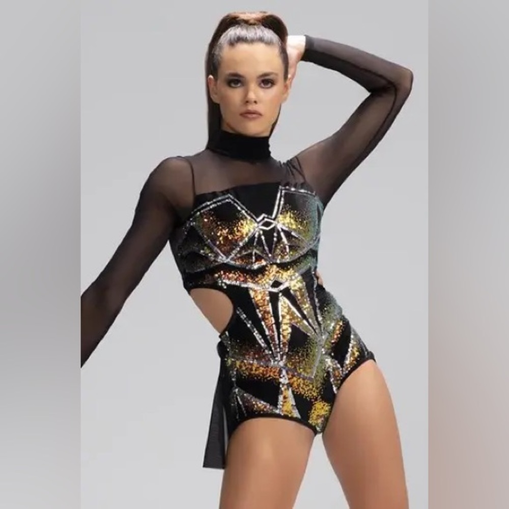 Baby I'm Yours
14584
Weissman Elite Black and Gold Sequin Dance Costume NEW